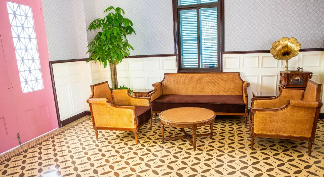 身临其境住进影视剧的洋房小楼在横店开启一段民国往事