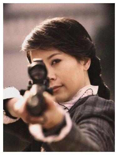 她在农村潜伏30年,为农民生下8个孩子,去世后身份才被曝光