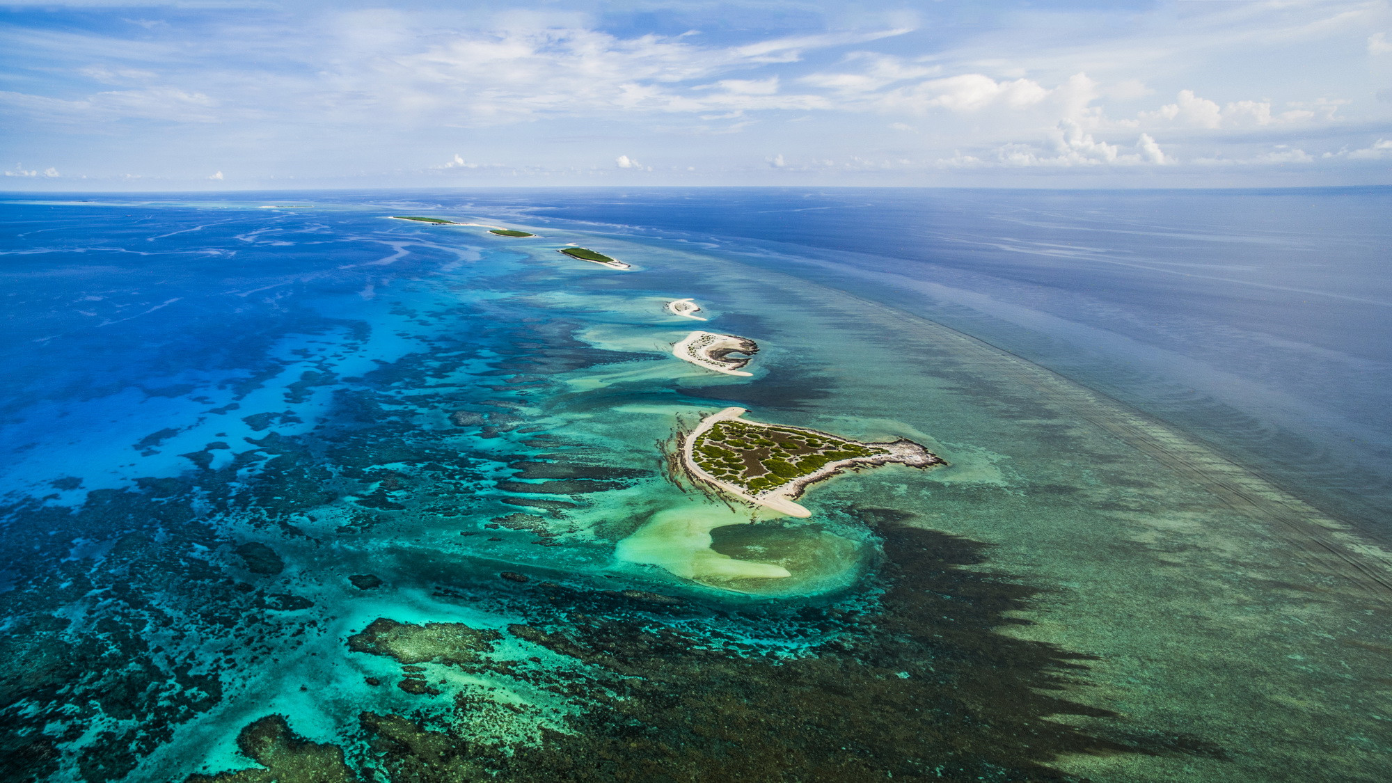 中国最特别的岛,曾被日本人和越南人强占,现如今不许外国人进入