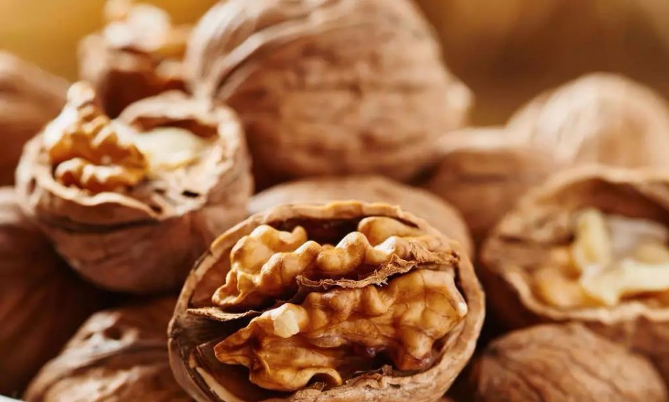 坚持每天吃核桃,一个月后,你的身体会有什么样