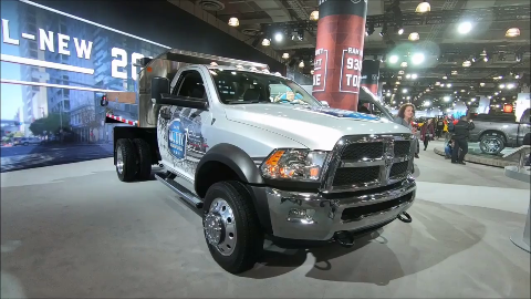 道奇公羊5500重型卡车实拍