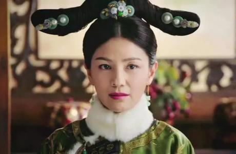 璟妍的历史原型便是历史上乾隆第四女和硕和嘉公主,即《还珠格格》中