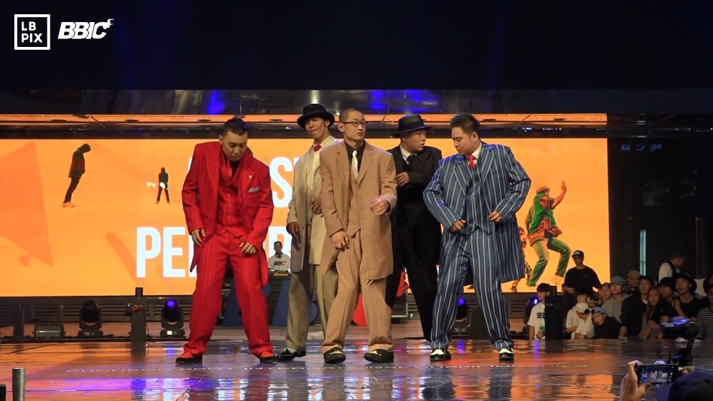 poppin韩国poppin冠军组合"world fame us"超炸现.