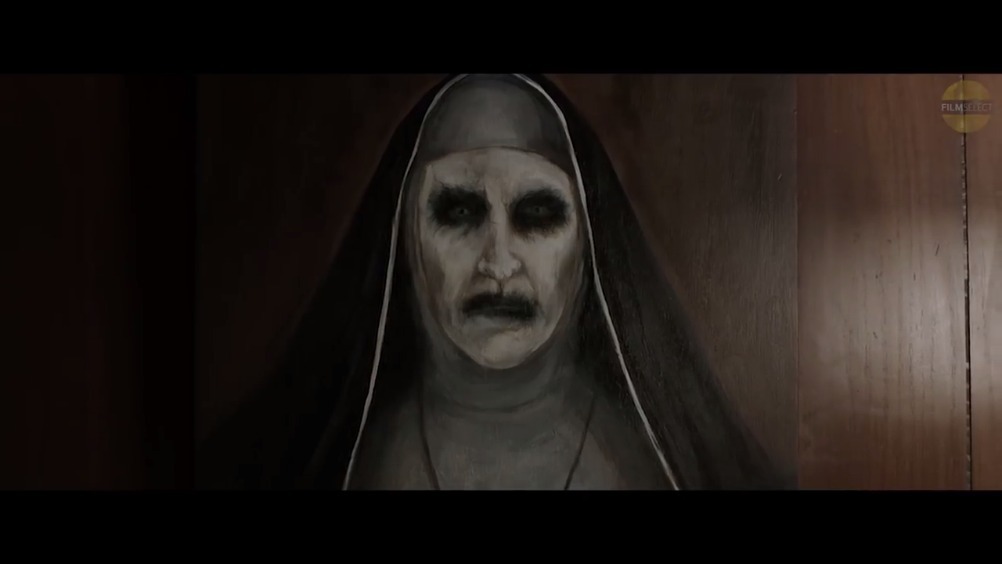 《修女》预告片,是恐怖大片《招魂2》的外传影片今年夏天恐怖来袭!