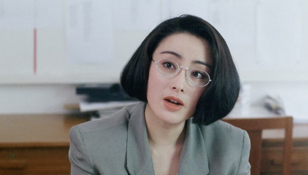 张敏在逃学威龙第一部里的剧照真是美翻了超级喜欢