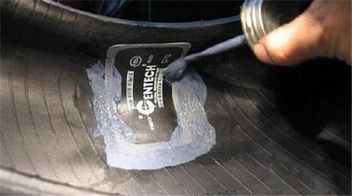 深蓝汽车全国联保补胎费用 买车避坑十条实用建议