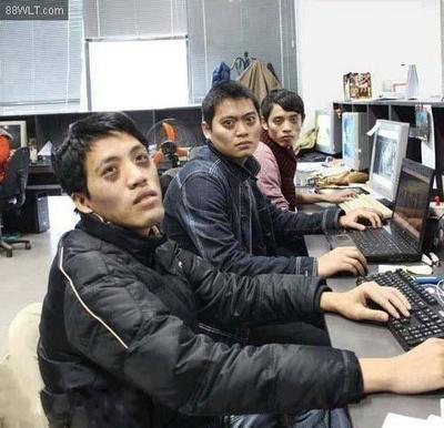 程序员加班有多凶?看完就知道他们为什么能月薪5万了