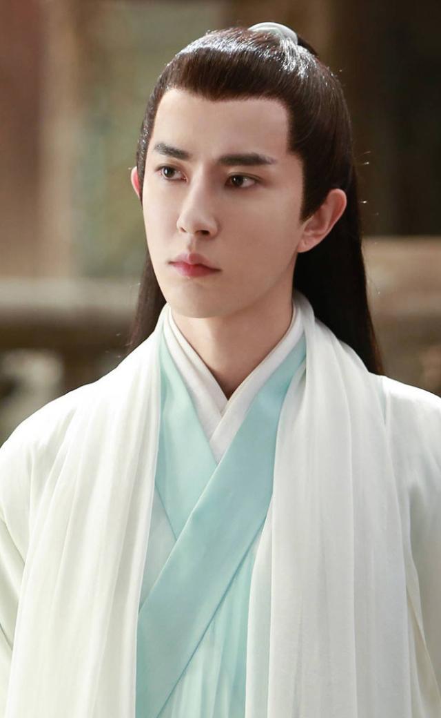 天生为古装而生的美男子,鹿晗,杨洋上榜,而他们更是帅到开挂!