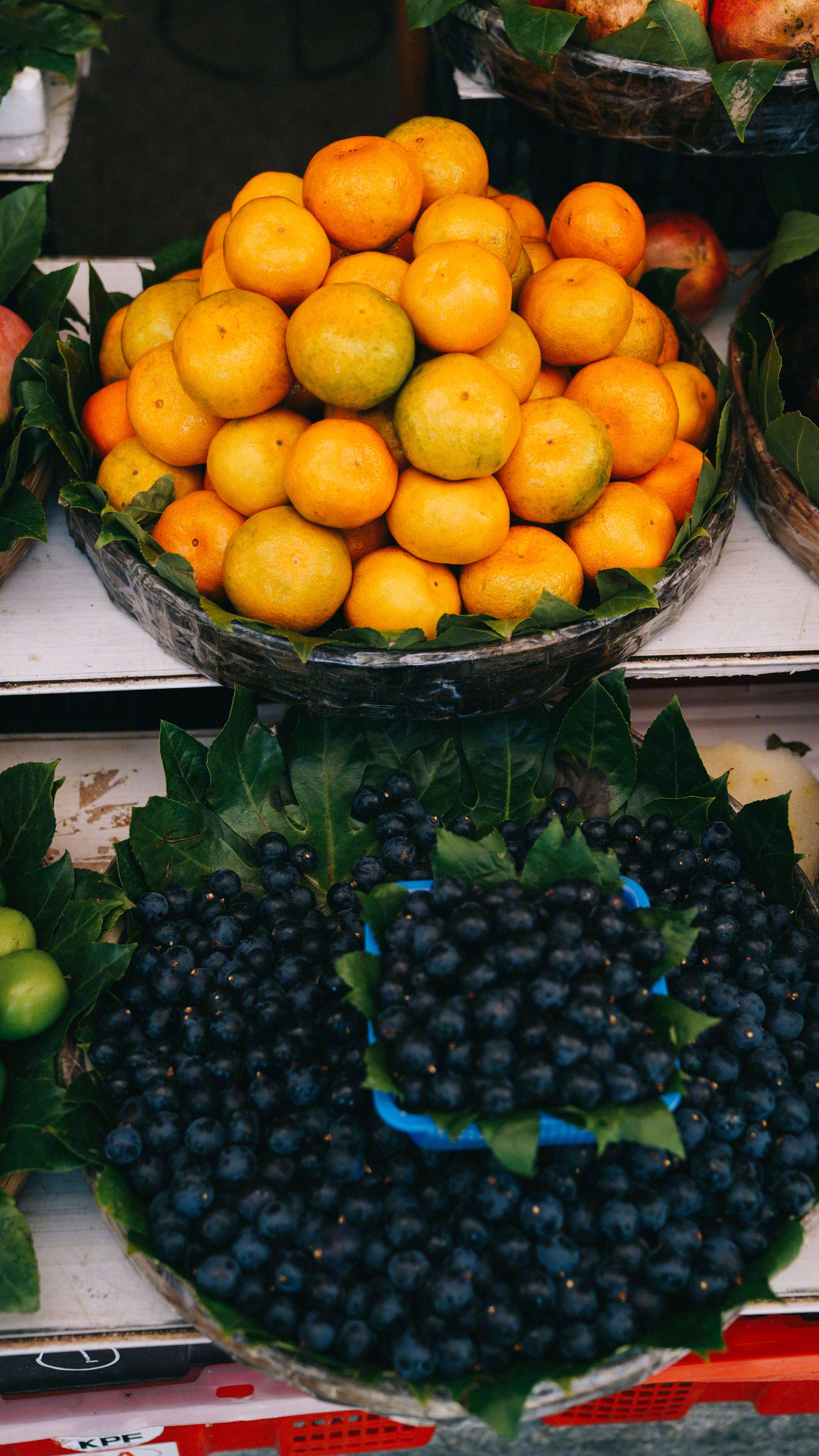大理的水果摊,想吃哪个?