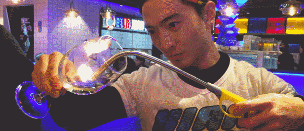 与万能图书馆里的典型性工科男相比真实的刘维究竟多么有趣