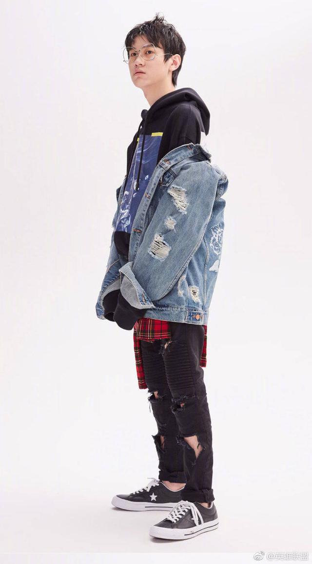 电竞圈盛世美颜盘点网友惊呼麻麻我恋爱了