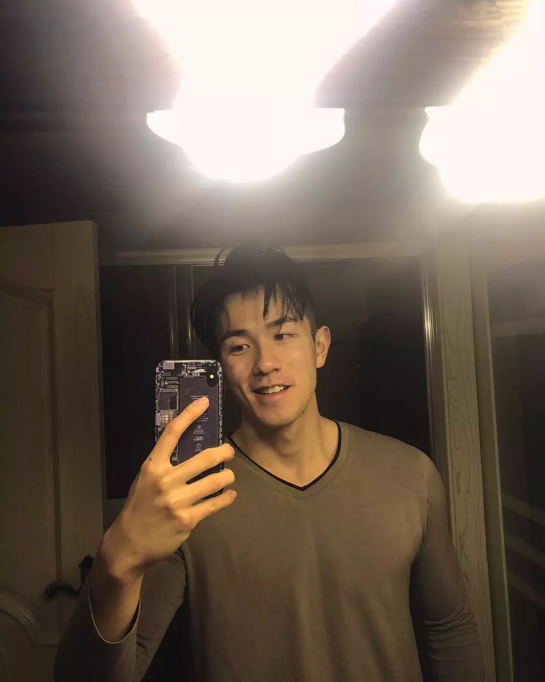 气质坏坏的男孩龚子棋,想吃他的黑糖珍珠!