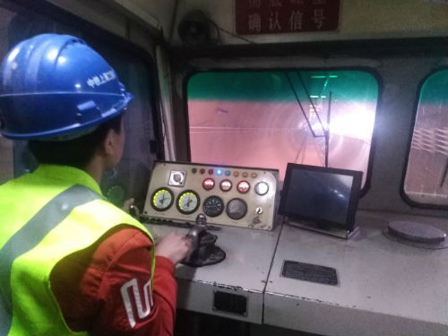 240天日以继夜施工 呼和浩特地铁1号线地下段今日轨通