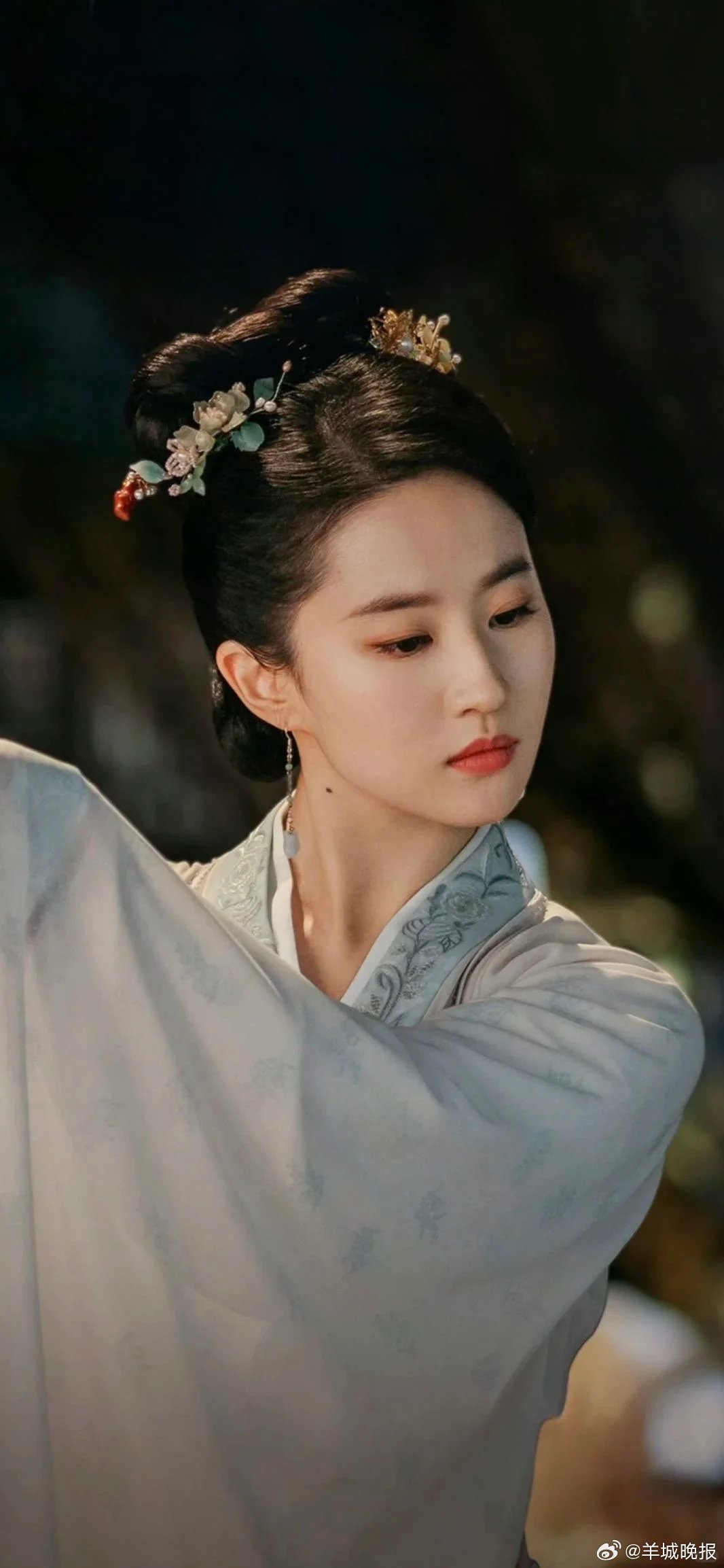刘亦菲杨幂等12位女星角逐古装女神称号|白月梵星|梦华录|永夜星河|国色芳华|付一笑_新浪新闻