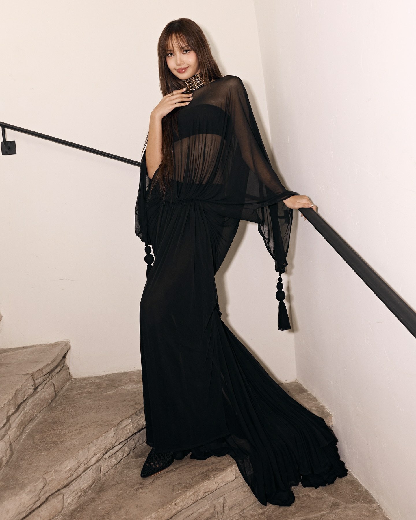 LISA分享金球奖幕后写真及自拍|Lisa_新浪新闻