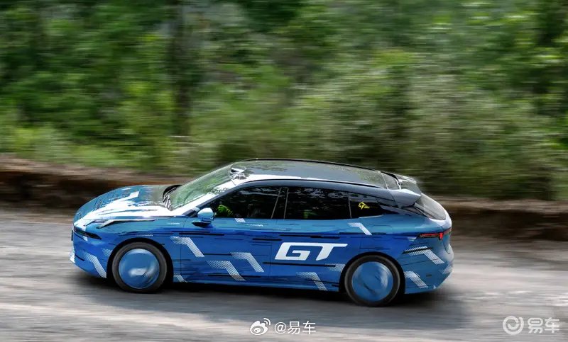 领克07GT最新谍照曝光，年内发布搭载插混系统