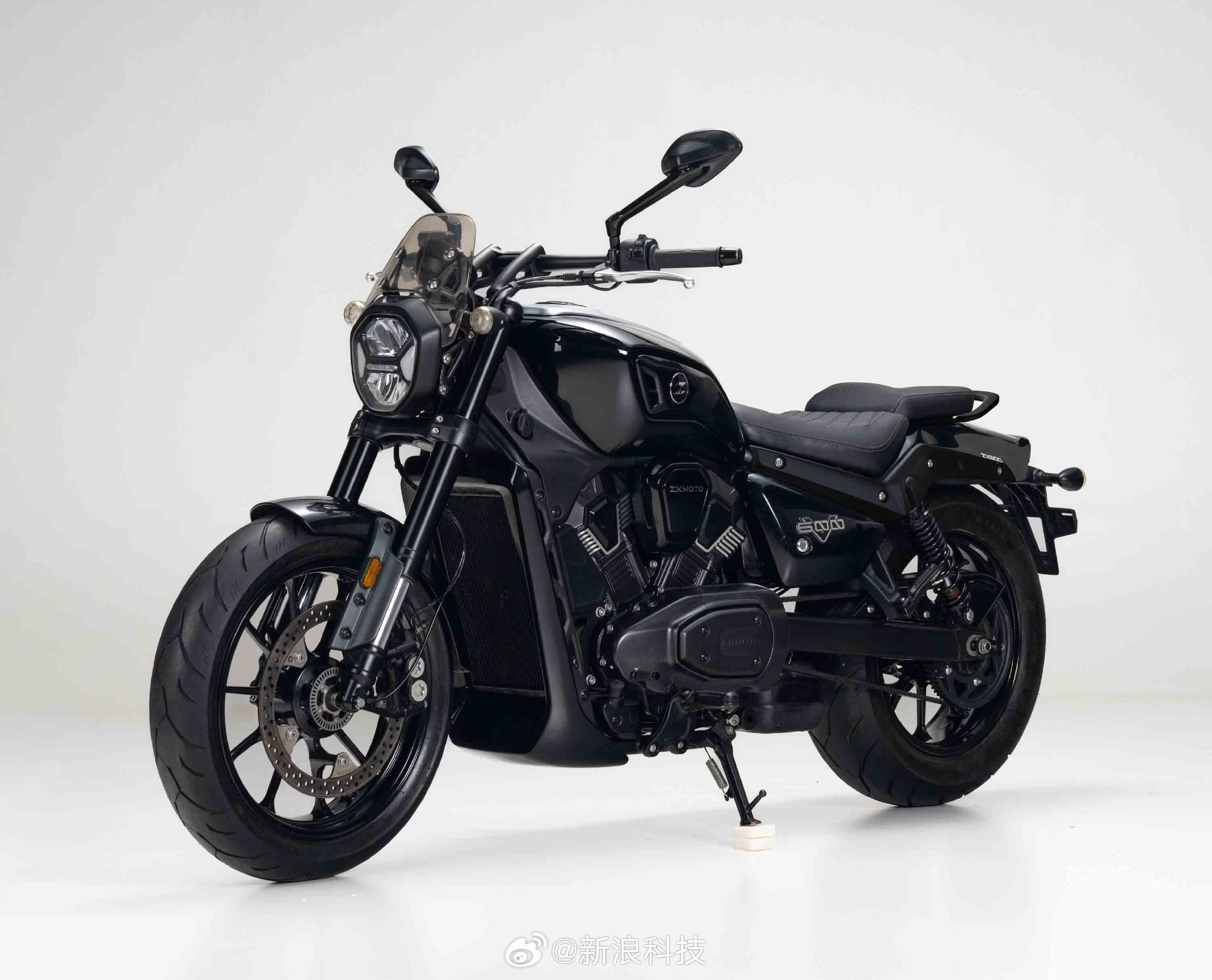 张雪机车ZX600摩托车通过工信部申报，最高时速175公里