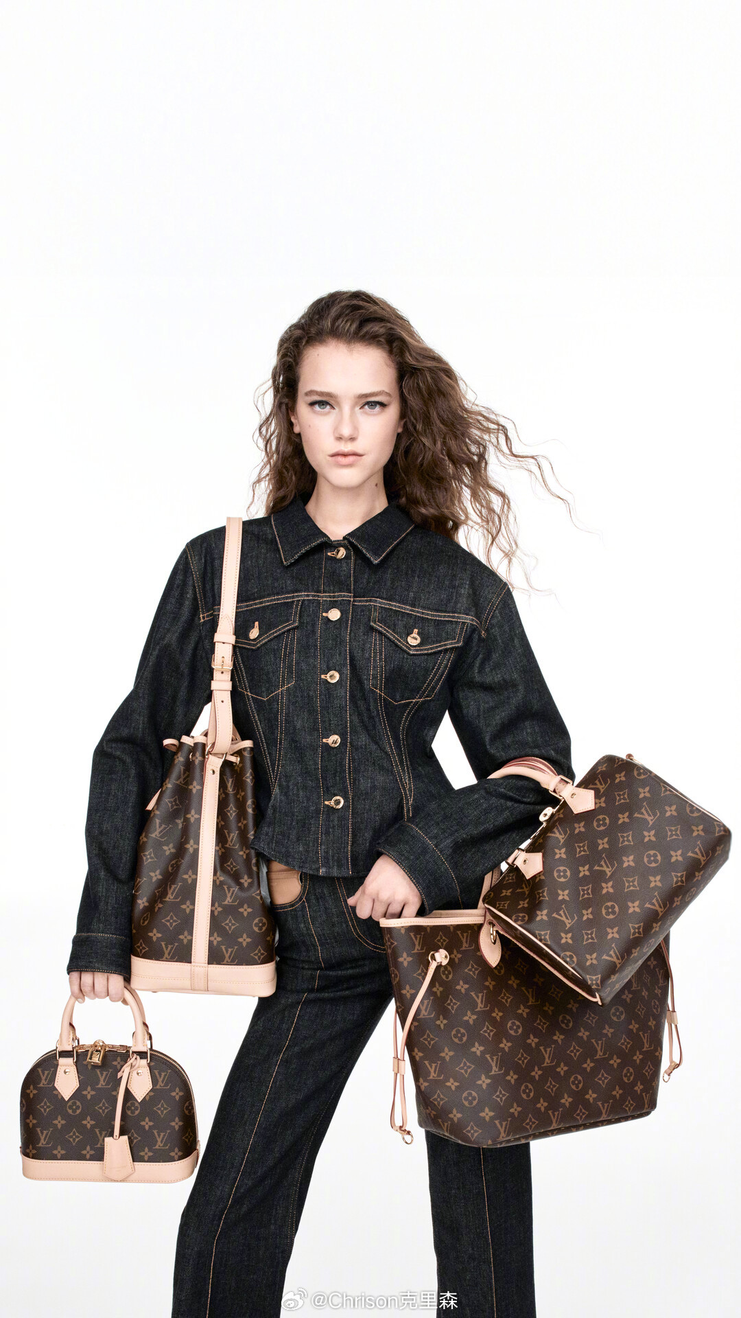 路易威登Monogram图案130周年，跨越世纪的时尚符号|路易威登（LV）|Louis Vuitton|奢侈品|老花|村上隆_新浪新闻