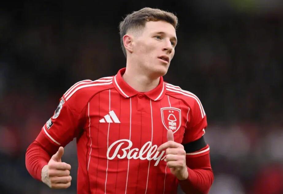 曼联中场大换血，卡塞米罗离队锁定三大目标