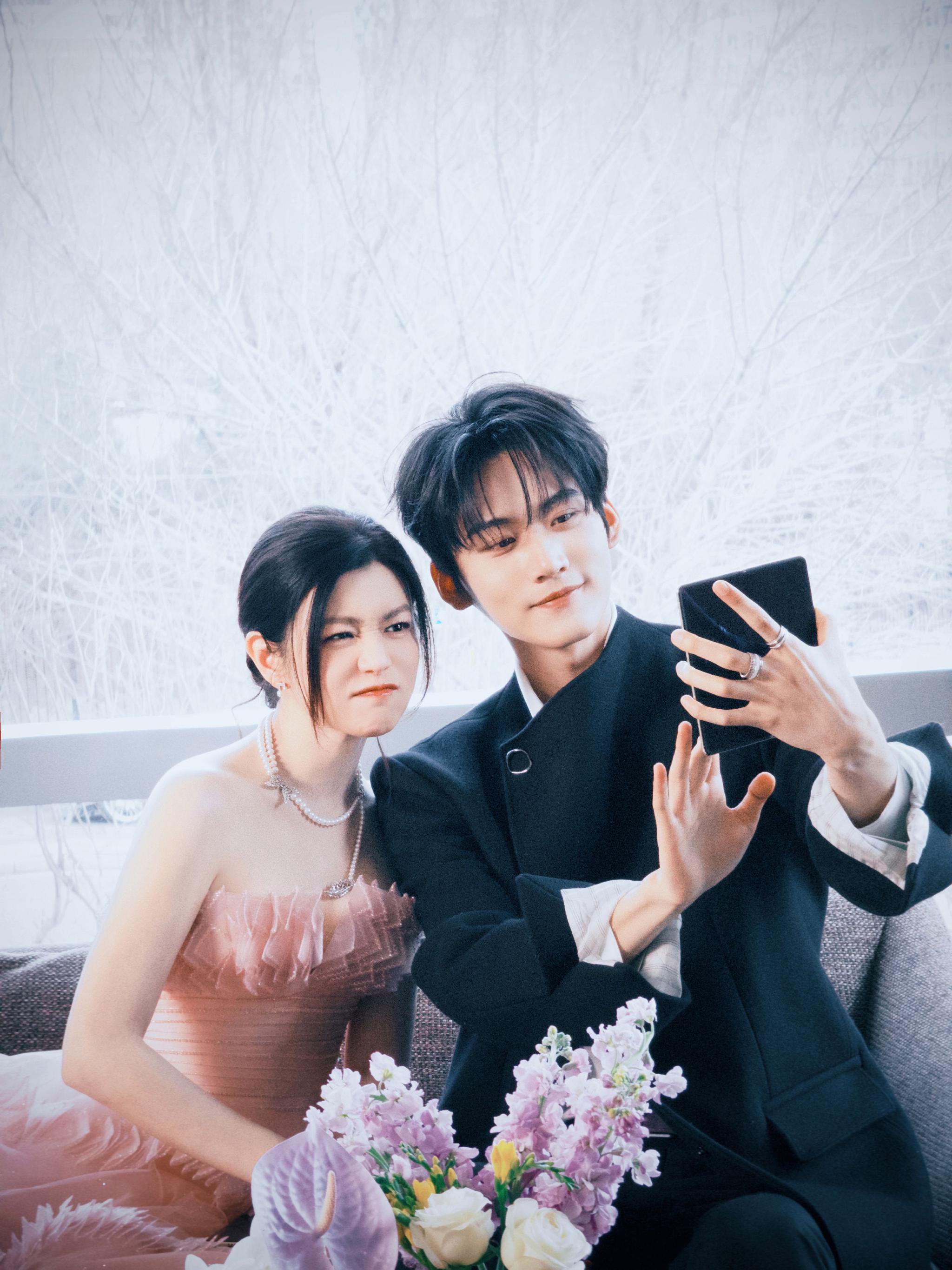 陈妍希周柯宇合作新剧《狙击蝴蝶》引期待|陳妍希|ELLE|小蝴蝶_新浪娱乐_新浪新闻
