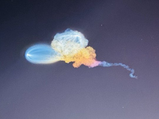 佛罗里达上空的神秘水母云奇观