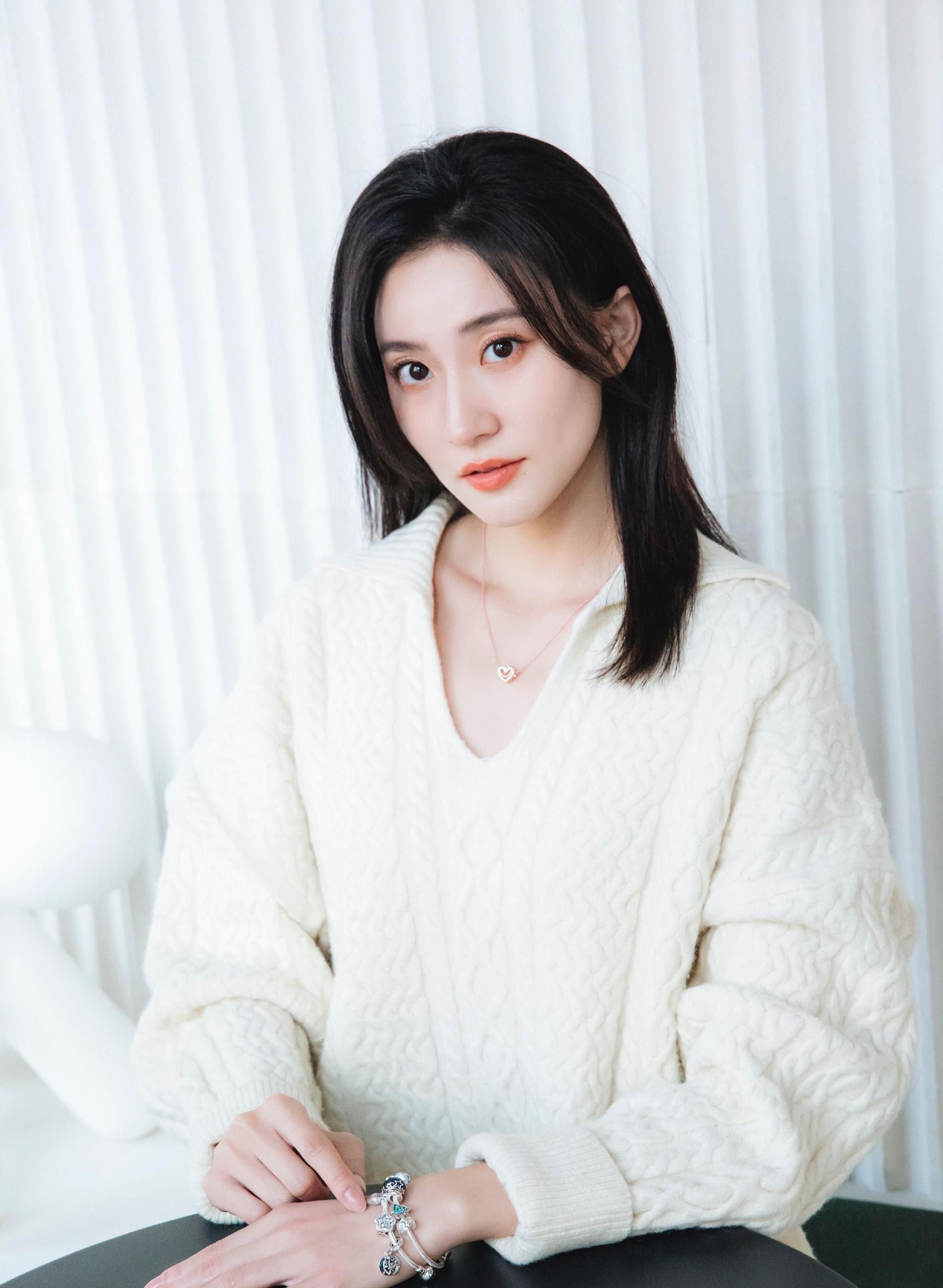 孙杨张豆豆被曝结婚女方是体操队员两人曾现身民政局