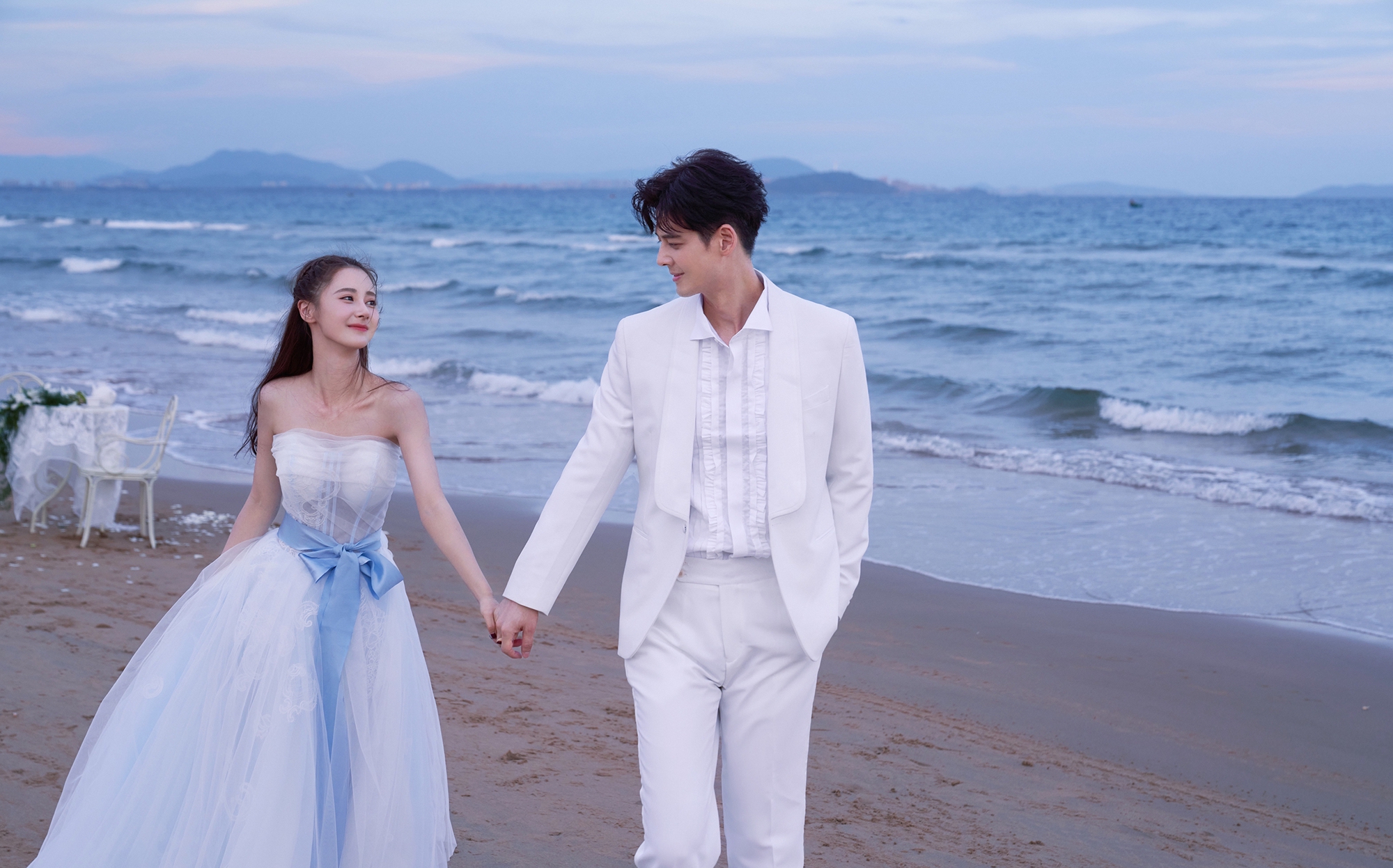 郭品超好事将近将与马泽涵结婚两人婚纱照曝光