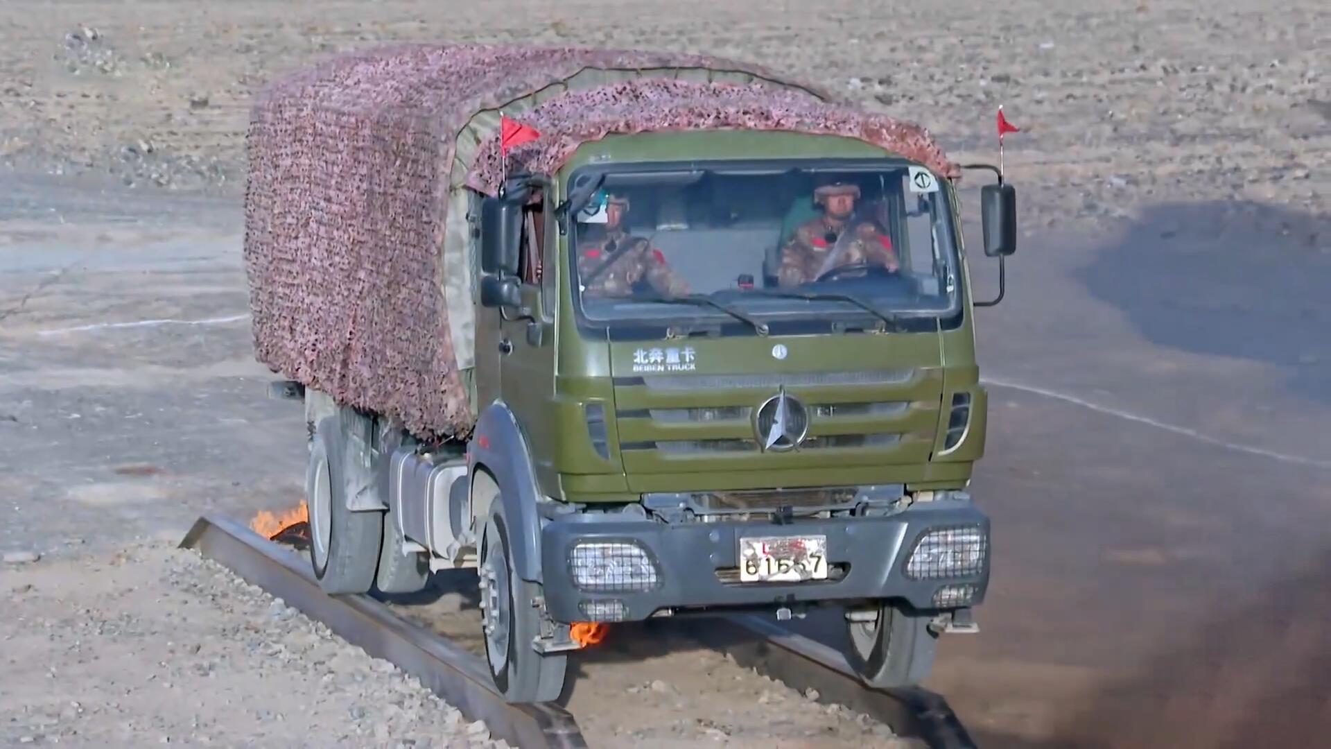 实拍部队里的汽车兵日常考核,网友:太秀了吧!