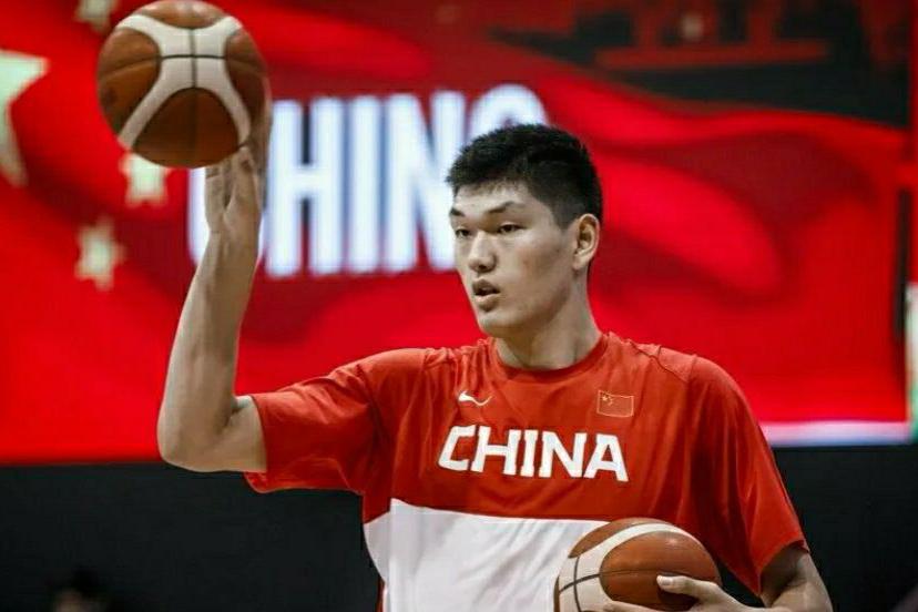 刘传兴救主,中国男篮战平菲律宾!杜锋:我希望小伙子们敢于亮剑|中国男篮|刘传兴|杜锋_新浪新闻