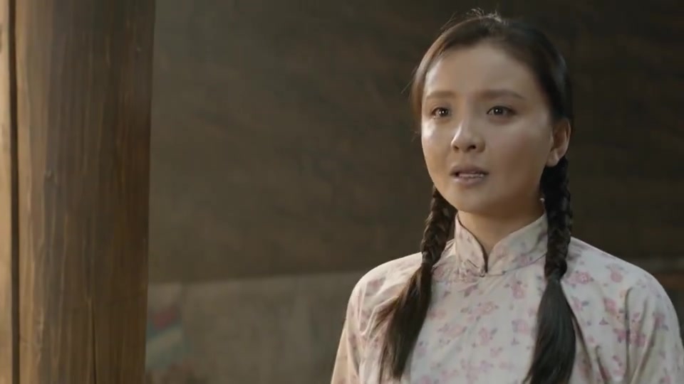 灵与肉:秀芝逃荒住进灵均家,把灵均家打扫干干净净,厉害了