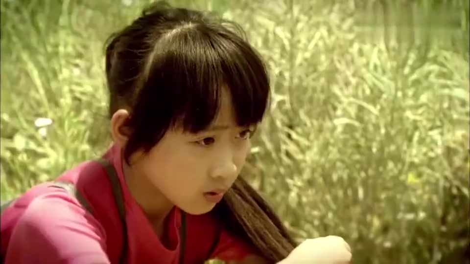 美丽重生:妈妈突然消失,小花惊醒原来是梦,看着照片又哭了!