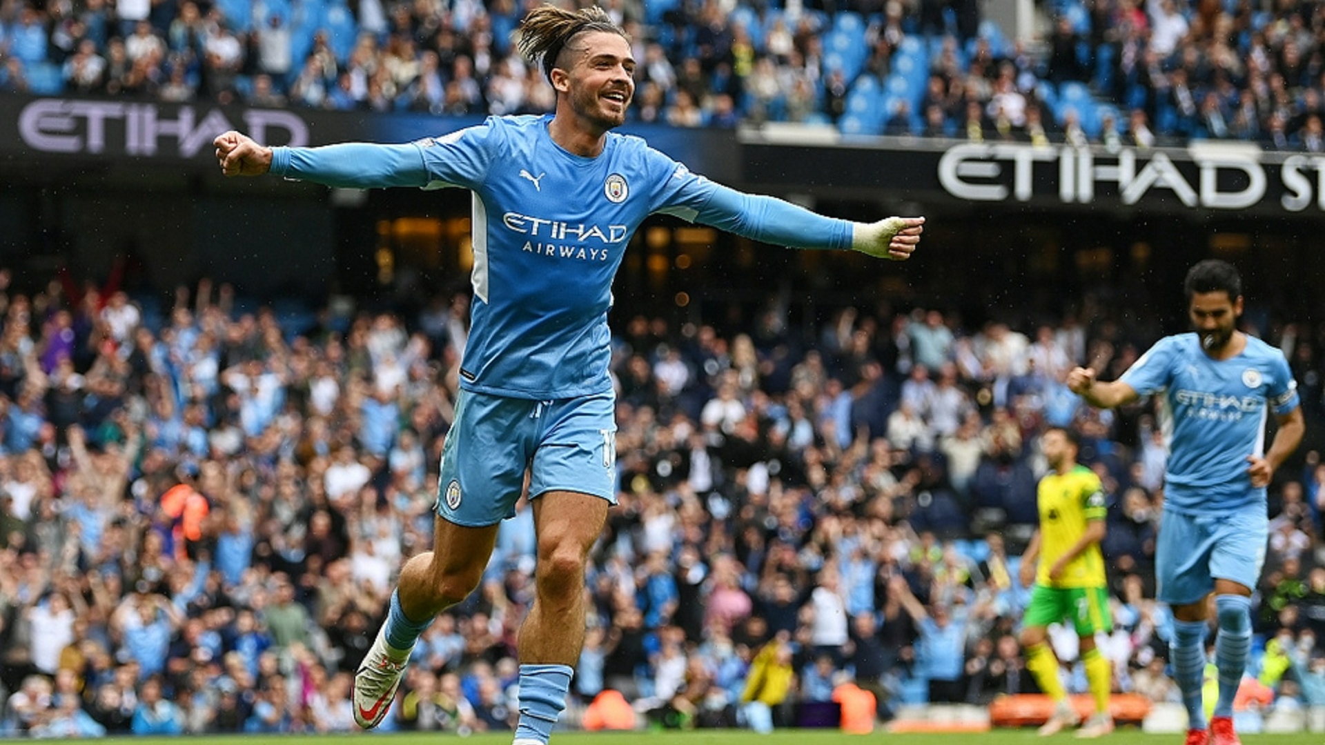 看看就知道了,原来这么强 为您推荐: 格拉利什打进曼城首球,这球运气