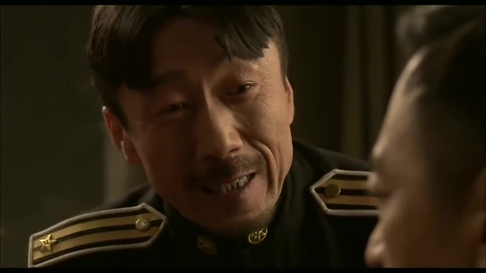 零下三十八度:年定邦来警务厅入职,史成龙这个领导亲自接见了他