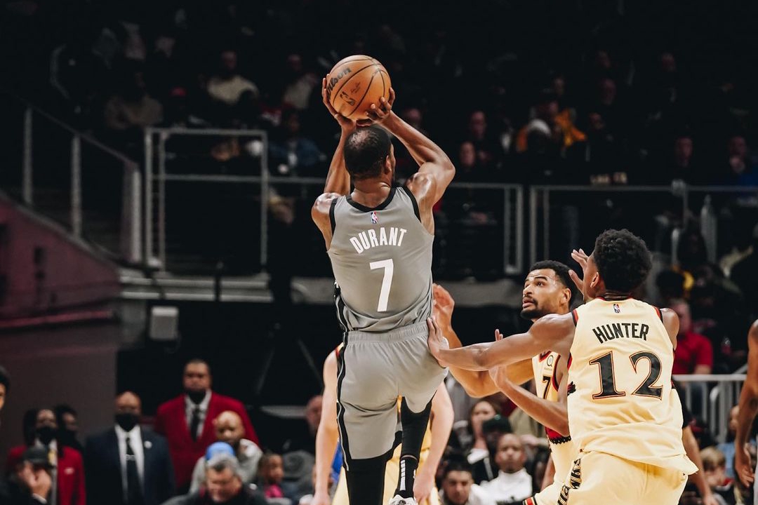 kd不关心附加赛对手是谁,"篮网是实力强劲球队,被伤病扯了后腿&