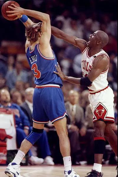 nba花样百出的非常规防守动作