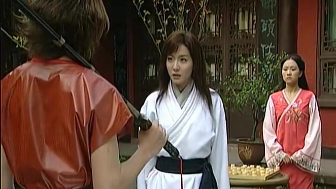 风云:断浪偶遇幽若,两人开始互相交谈,幽若却笑了