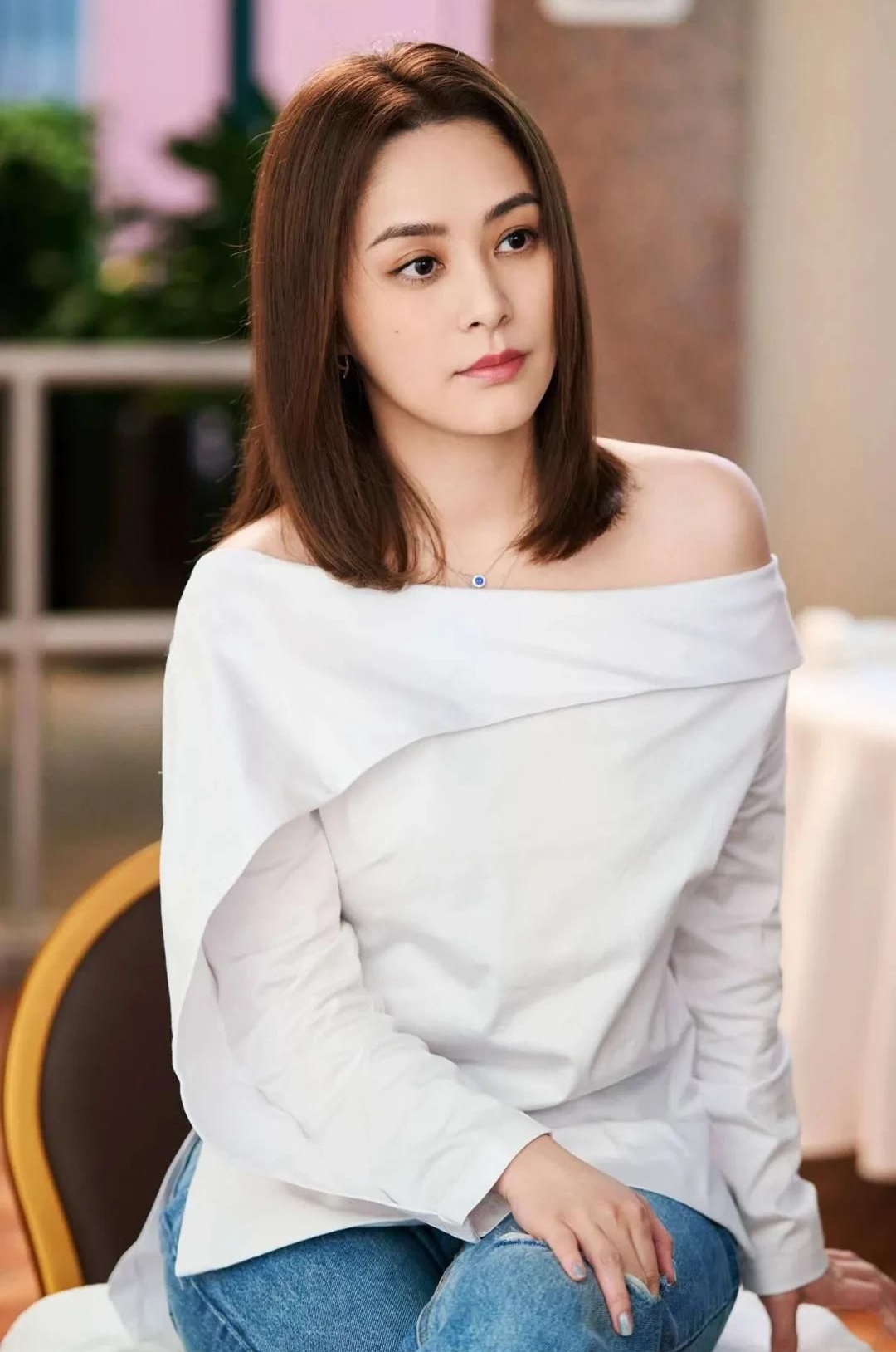 钟欣桐高清唯美清纯写真,优雅大气!