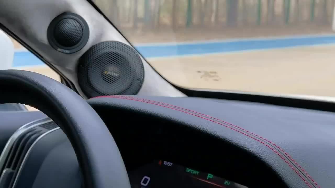 比亚迪唐dm音响改装效果