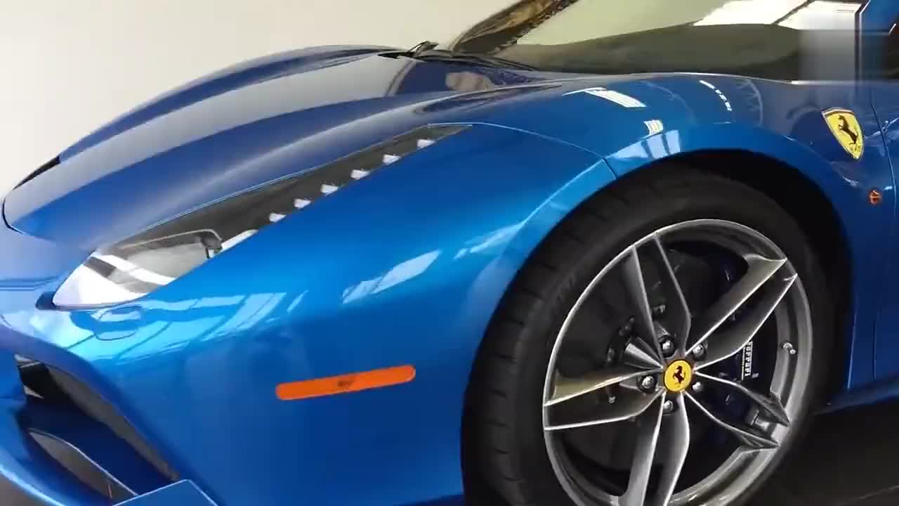 展厅实拍法拉利458与488,看完从此分清它俩