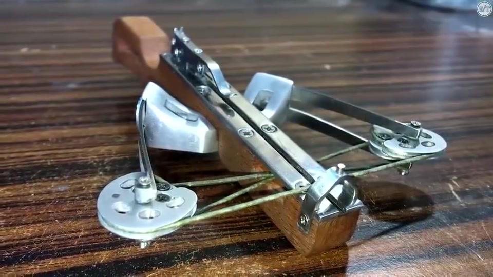 大神打造迷你十字弓,比真品还要精致,这威力有点意外!