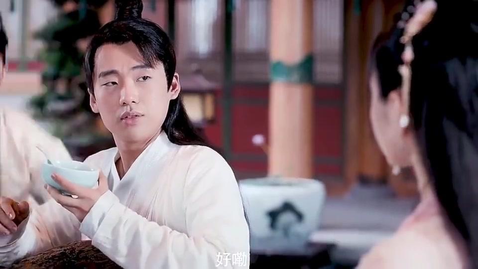 赘婿:大林子与夫人撒哦狗粮让下人看的书都拿反了