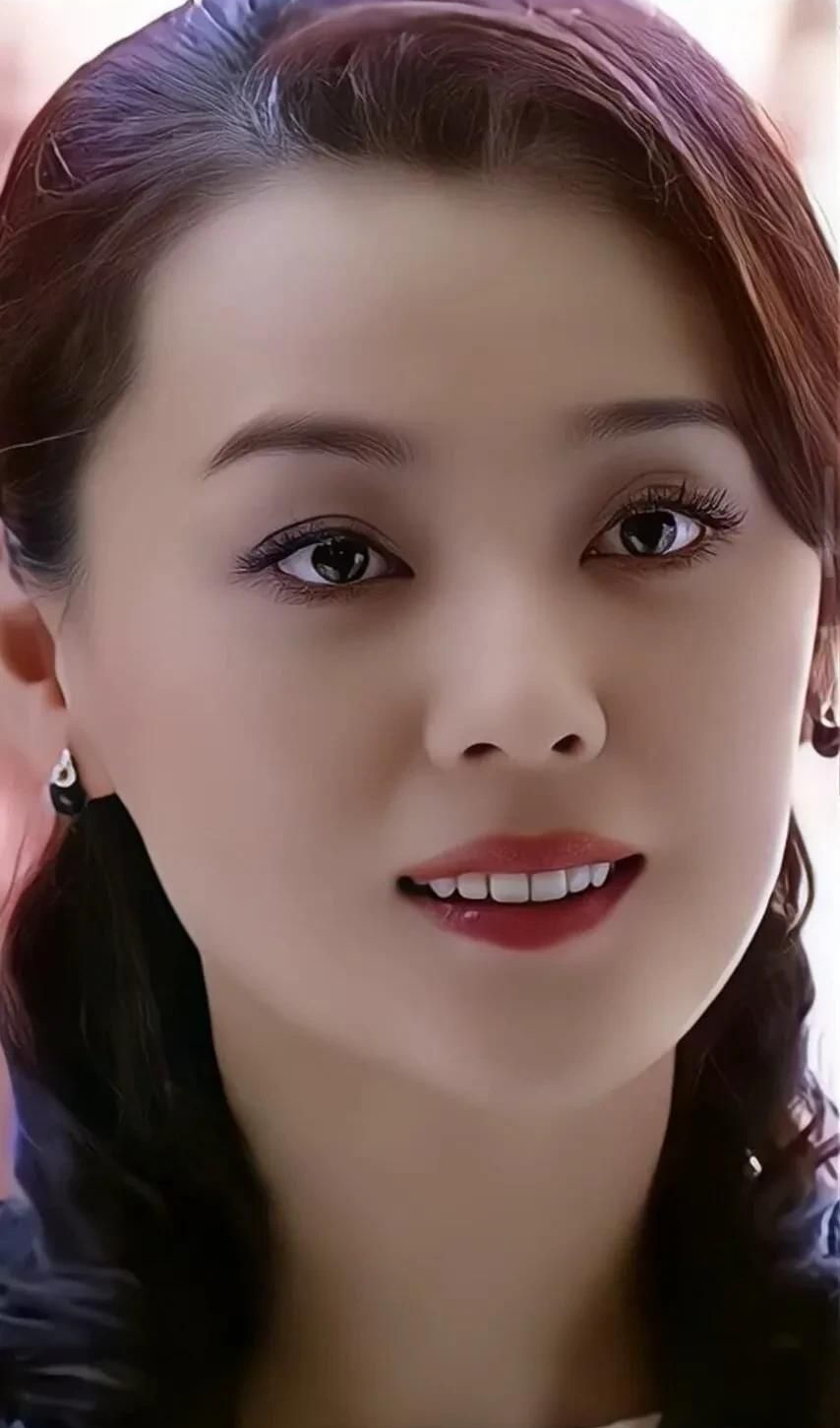 梁爱琪高清美丽写真惊艳迷人