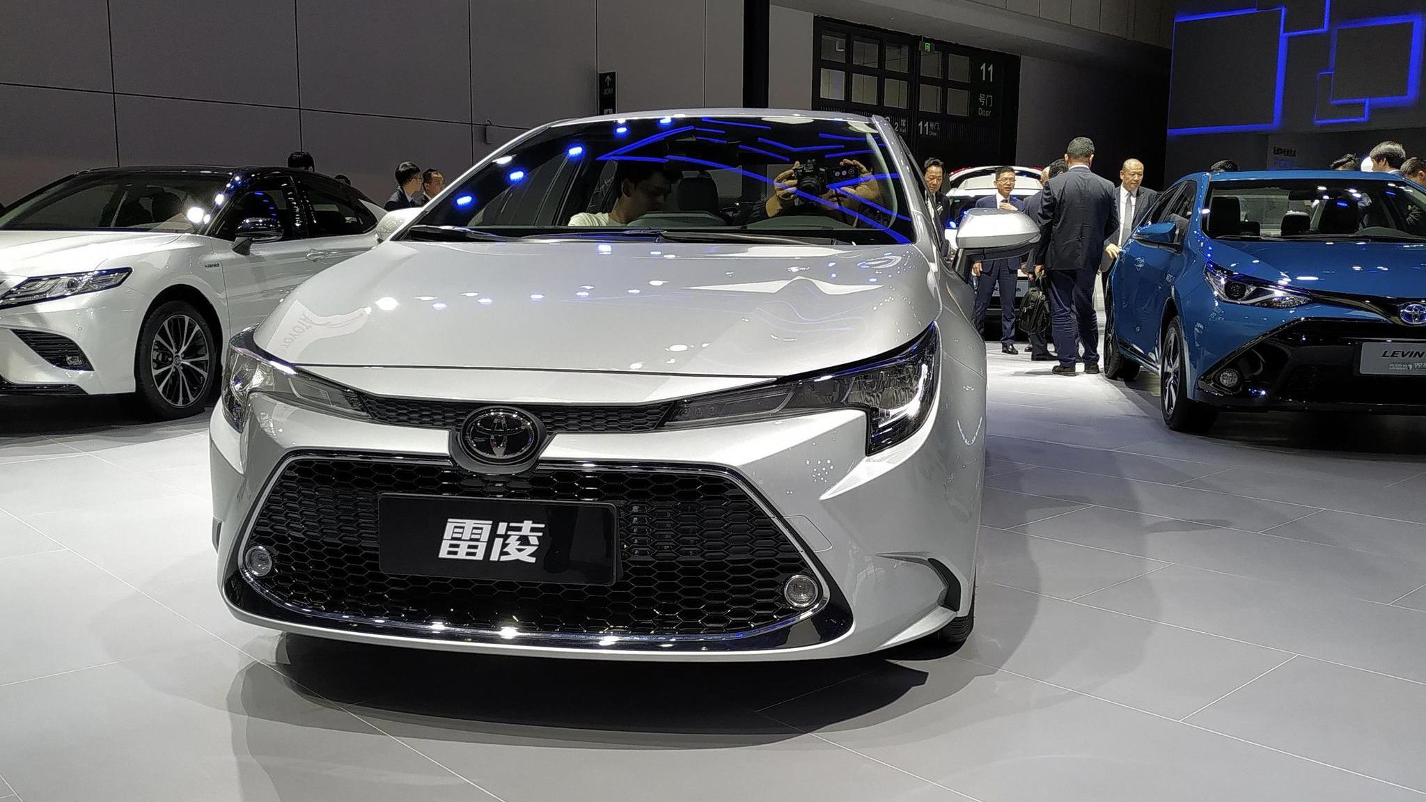 同样出自tnga,雷凌与卡罗拉应该怎么选?看完买车不纠结