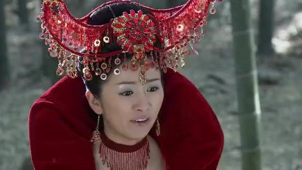 女娲后裔发现怀上凡人之子,瞬间显出人身蛇尾