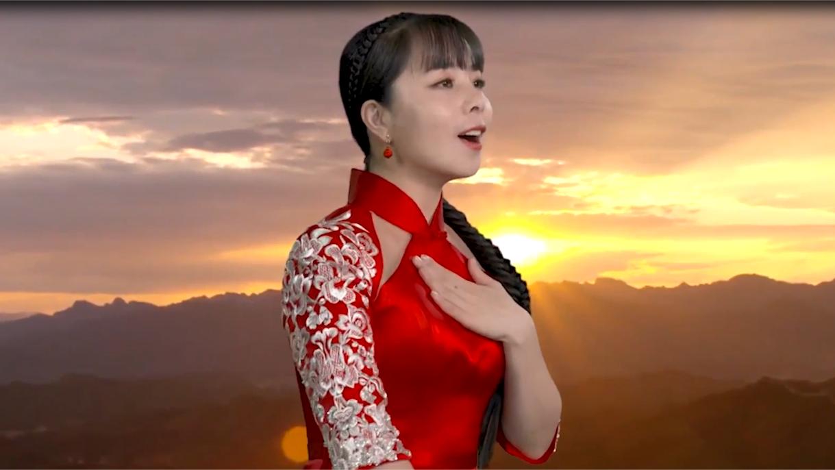 草根歌手相继翻车,为何王二妮能火到现在?全靠她迷人的肉麻嗓音