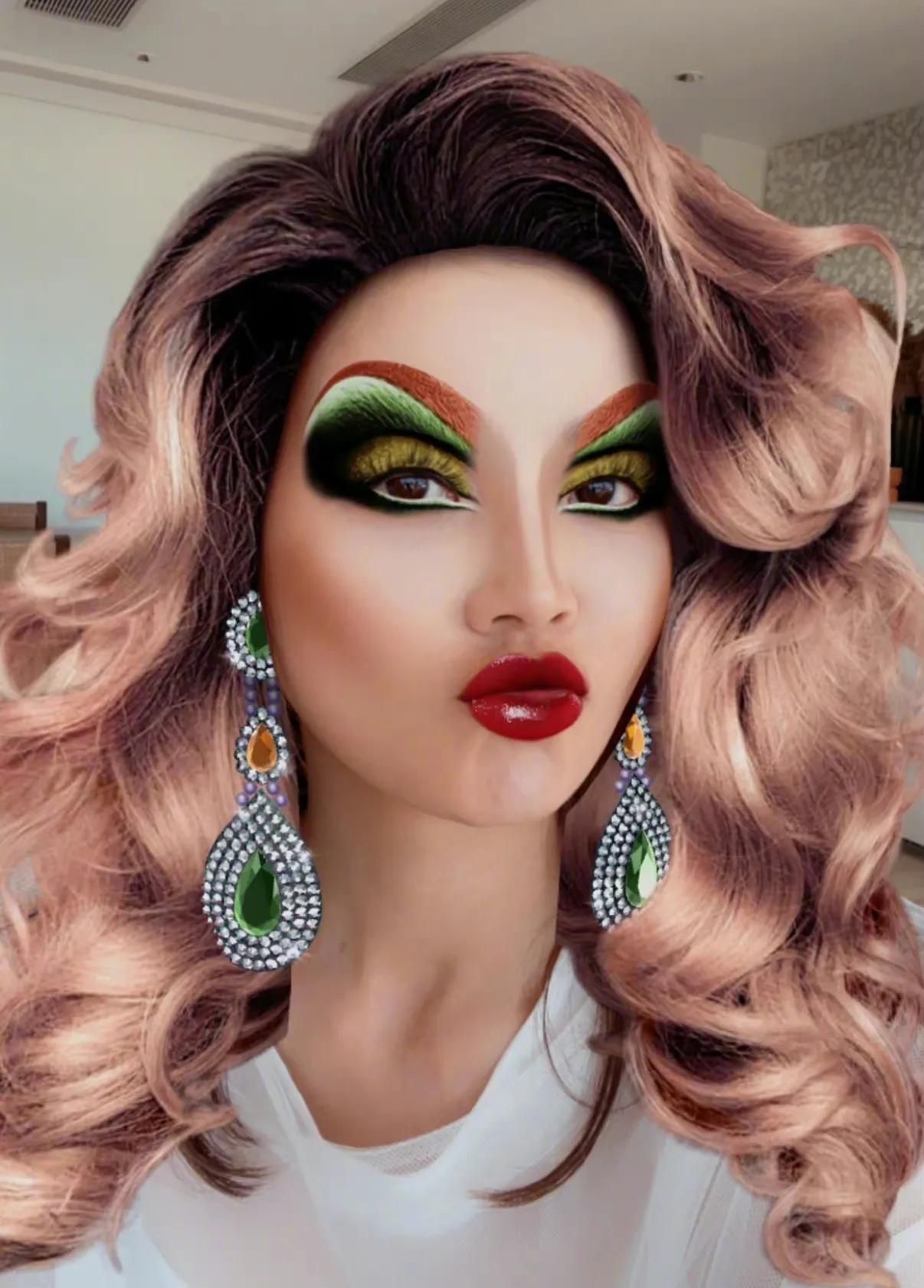 阿sa晒土味自拍,古怪精灵,绚丽多彩!