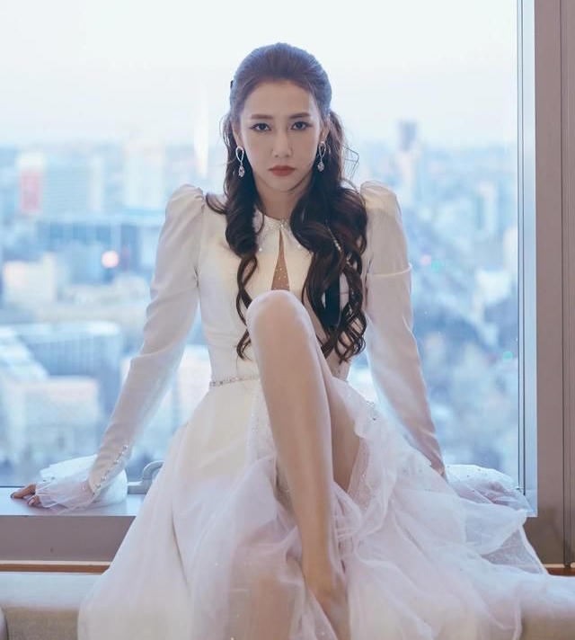 弦子美图美丽女人