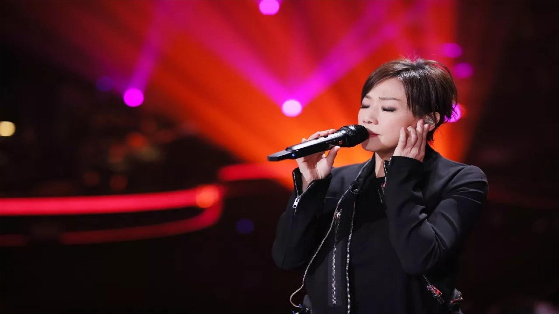 林忆莲的转型之作,从此成为歌坛天后,每次唱都痛哭流涕!