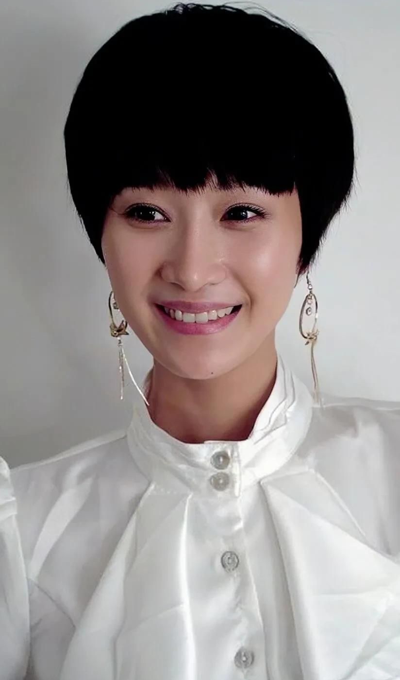 肖涵唯美清纯高清写真惊艳迷人