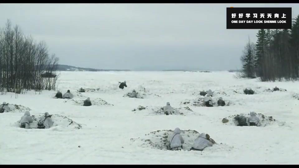 这样的战争大片才叫真实,冰天雪地中炮火连天,枪林弹雨血战到底